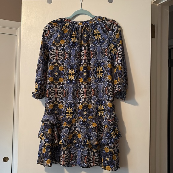 Loft Dress - Picture 2 of 3